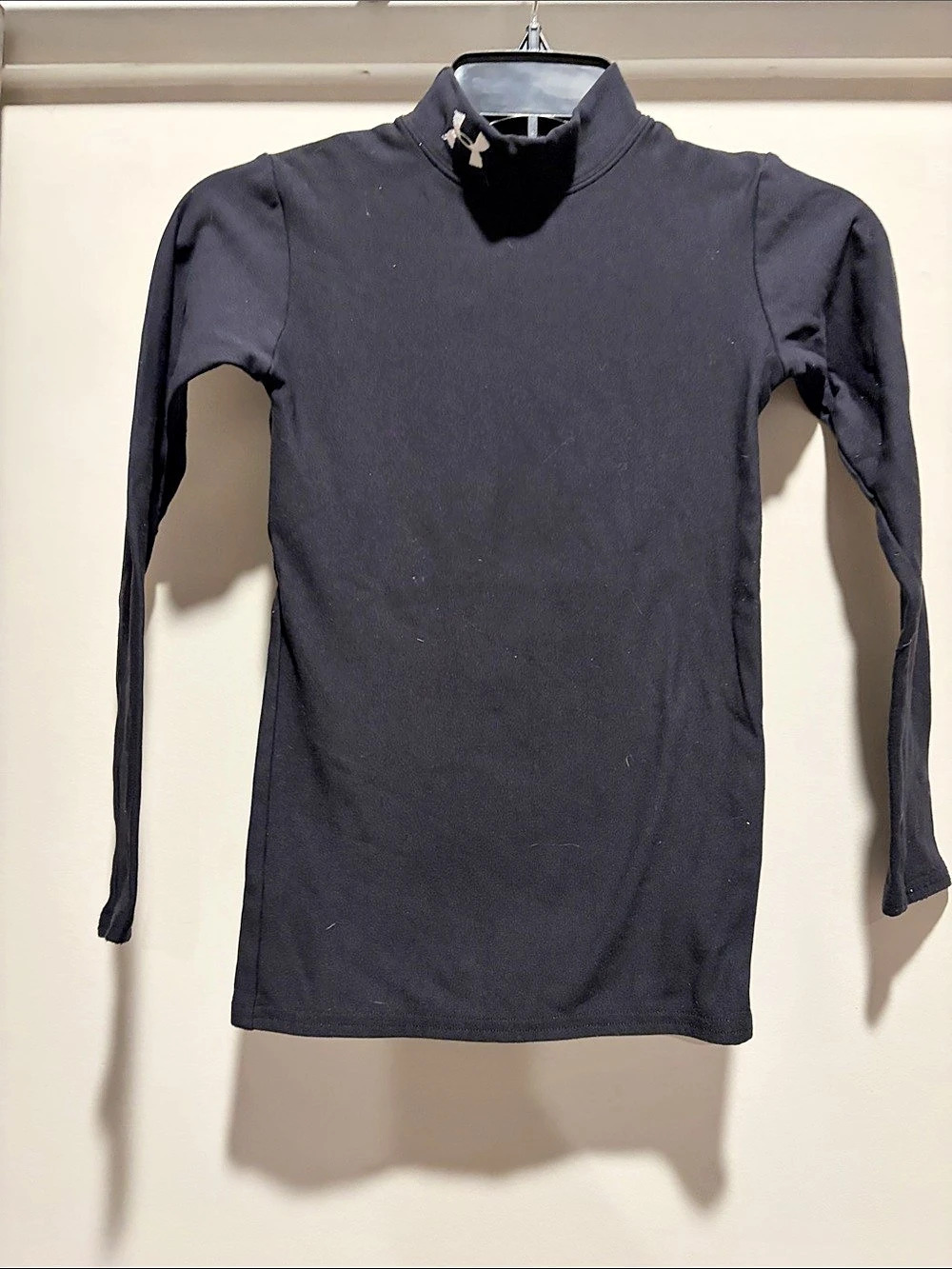 Under Armour ColdGear Mock Neck Compression Shirt boys Black